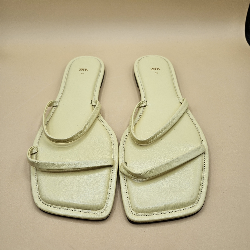ZARA Yellow Women's Sz 11, 2 Strap Slide Sandals